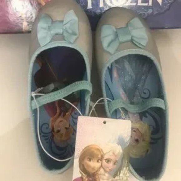 Brand New Disney Sandle with  Silver /Blue choose - Picture 5 of 7